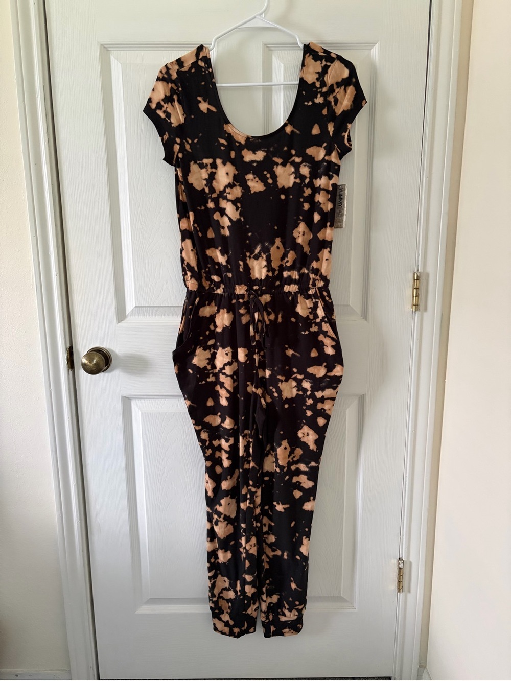 Derek Heart Black & Tan Tie-Dye Cap Sleeve Jumpsuit
